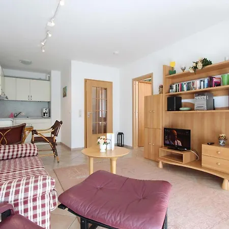 Ostlandstrasse 12 Whg 2 Eg Appartement *