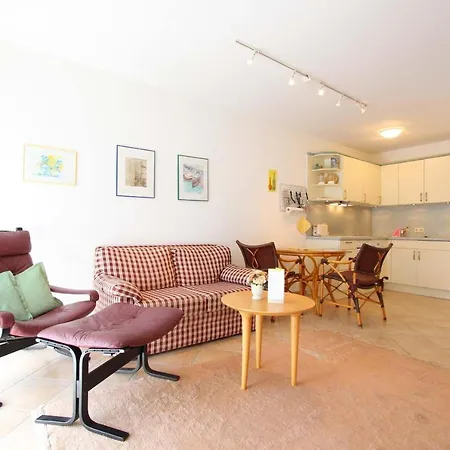 Ostlandstrasse 12 Whg 2 Eg Appartement *